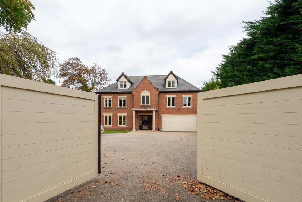 Additional image 35 of Warwick Road, Knowle, Solihull, West Midlands, B93