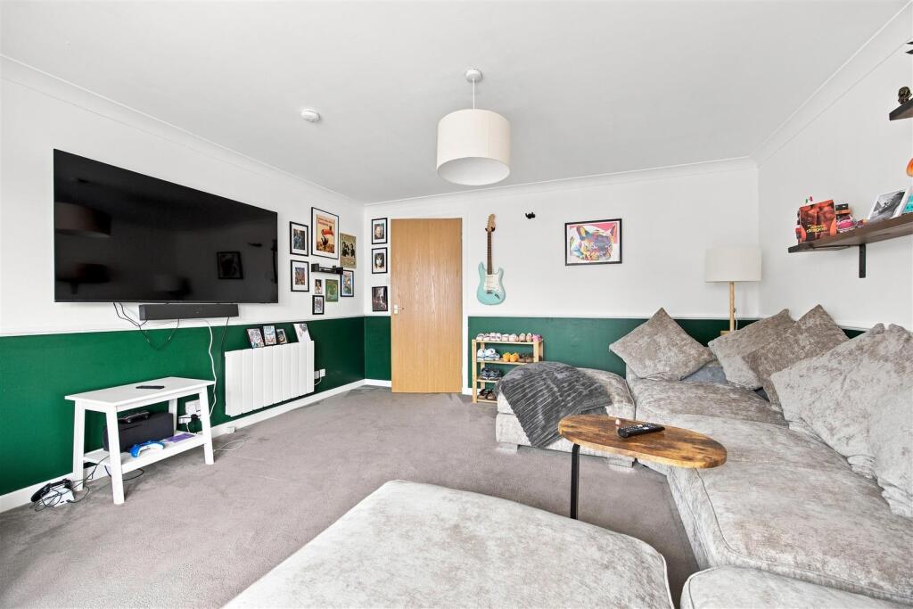 Apartment in Glasgow - View 4