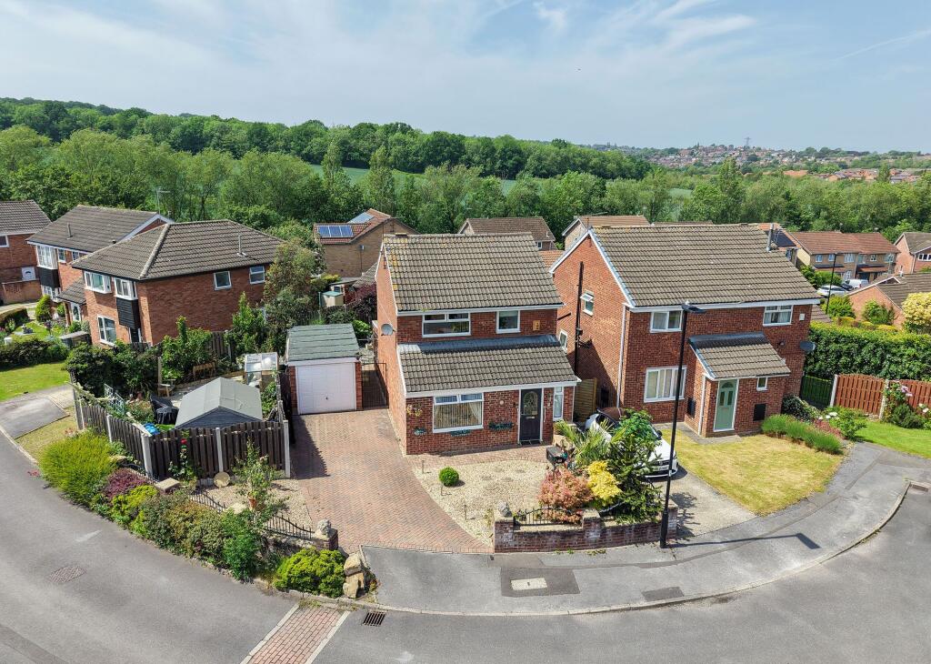 Main image of property: Farm Fields Close, Waterthorpe, S20