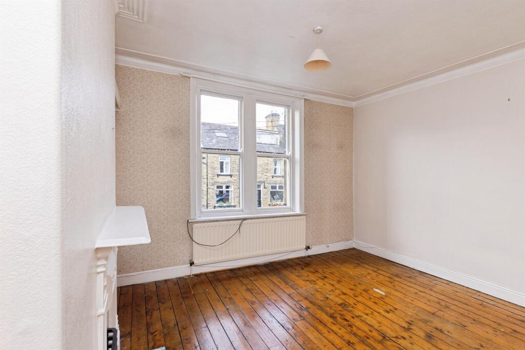 Additional image 8 of Spring Gardens Road, BRADFORD