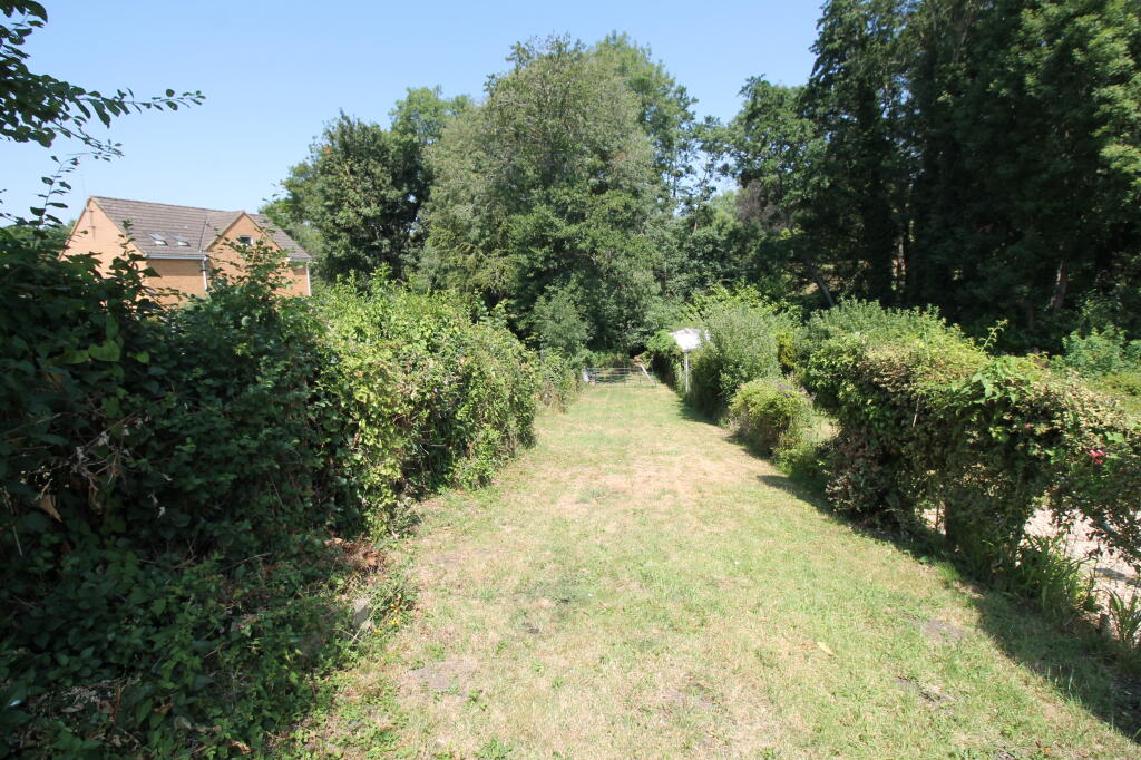 House in Cheltenham, East End, Charlton Kings - View 4