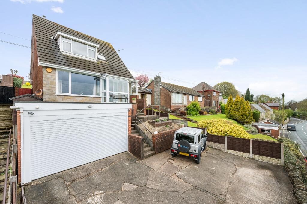 Main image of property: Tontine Road, Upholland, Skelmersdale, Lancashire. WN8 0NF