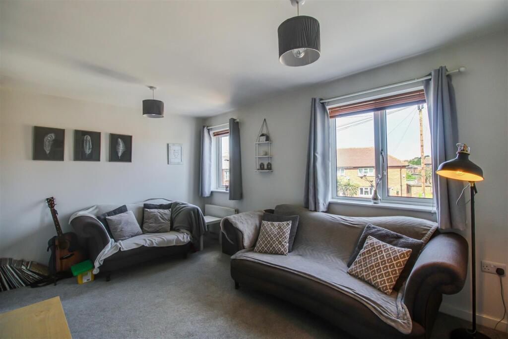 House in Wakefield, West Yorkshire - View 5