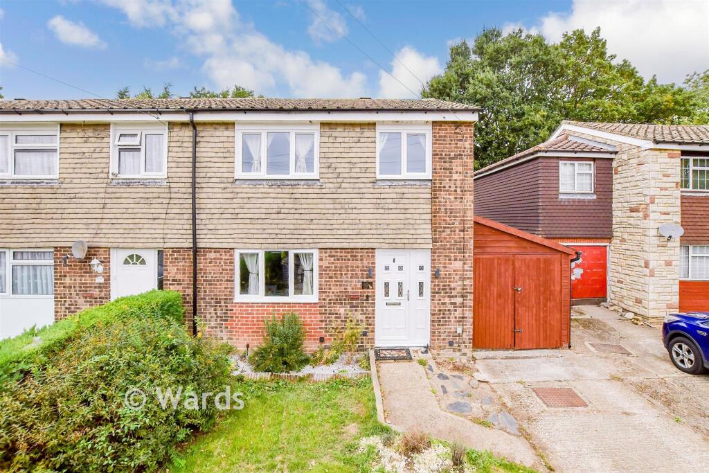 Main image of property: Cogate Road, Paddock Wood, Tonbridge, Kent
