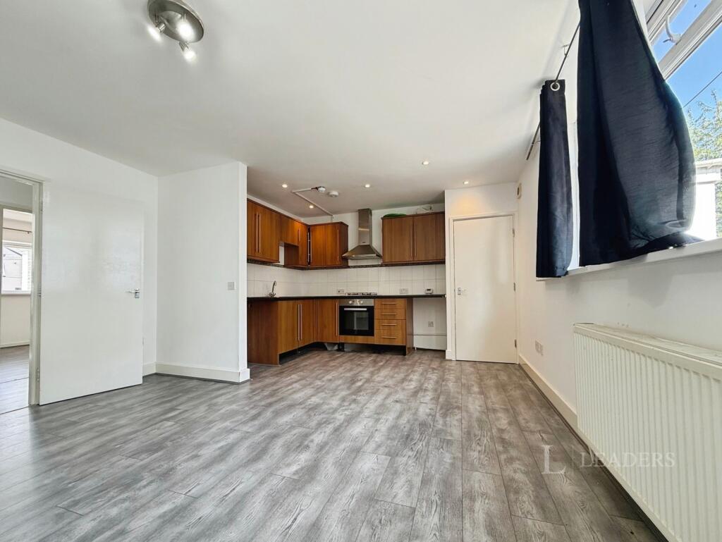 Apartment in Wolverhampton - View 4