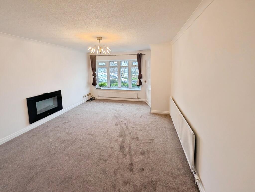 Main image of property: Greenacres Grove, Halifax, West Yorkshire, HX3