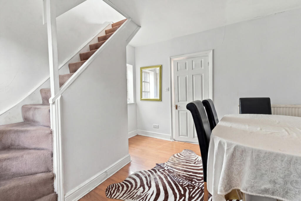 House in Chelmsford - More