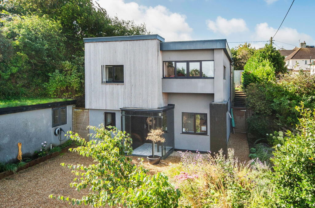 Main image of property: Daniell Road, Truro