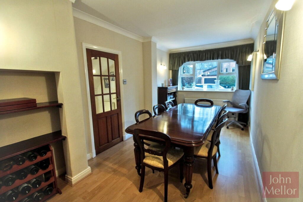 Gibsons Road, Heaton Moor SK4 4JX photo 4