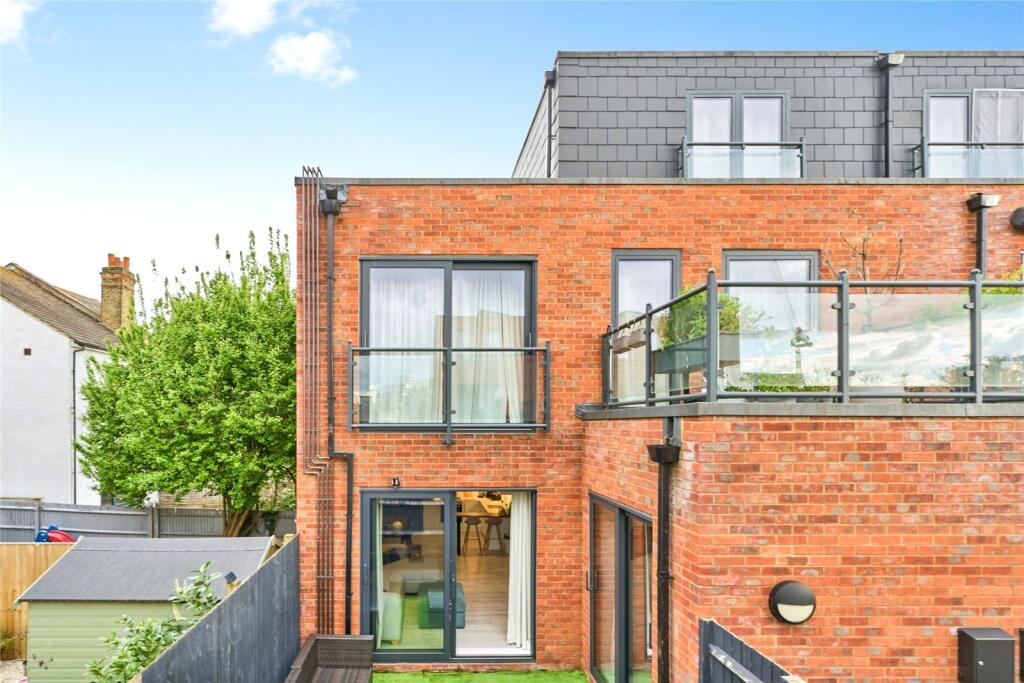 Main image of property: Egbert Mews, KINGSTON UPON THAMES, Surrey, KT1