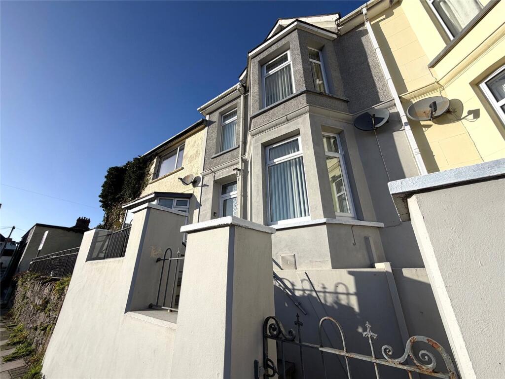 Penslade Terrace, Fishguard, Pembrokeshire, SA65 photo 2