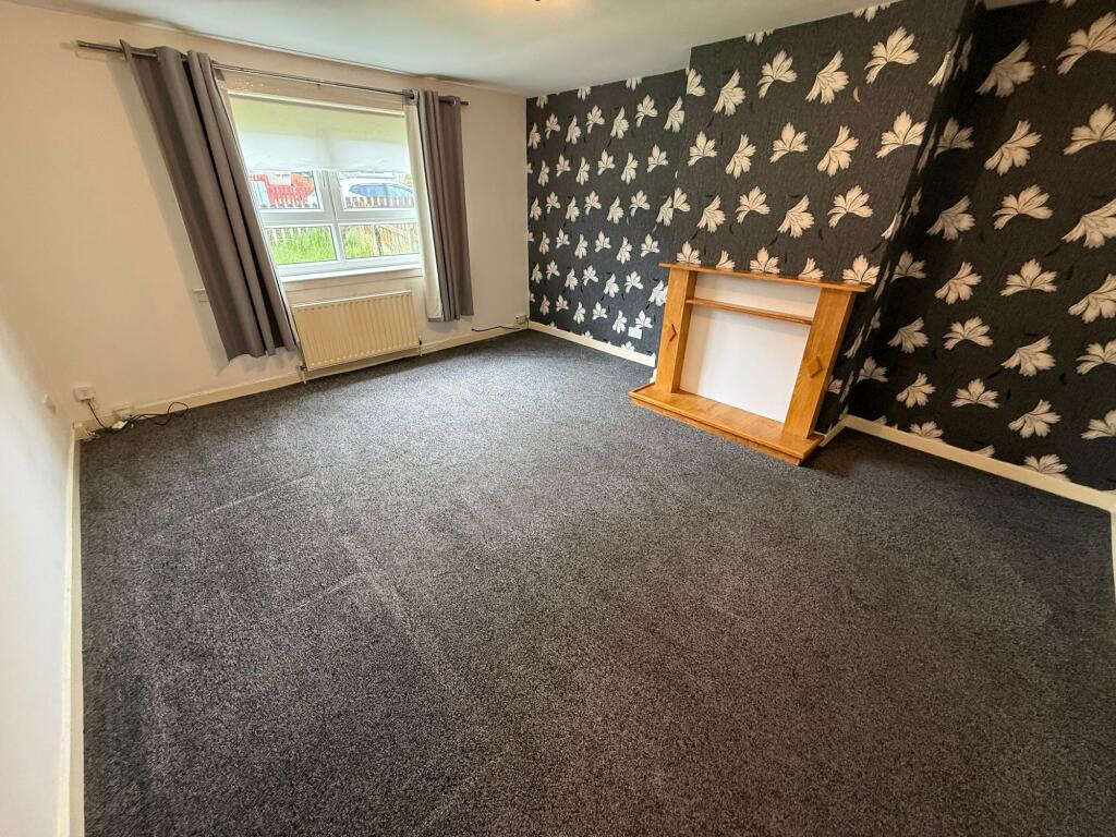 Apartment in Gourock, Larkfield - View 2