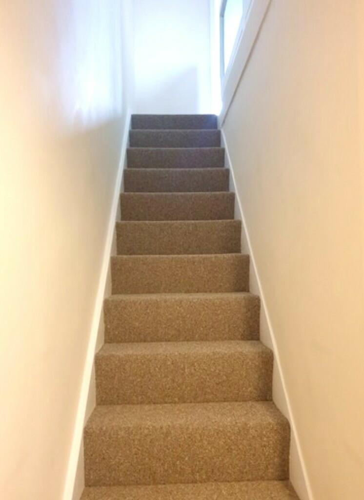 Highcliffe Drive, London, SW15 photo 5