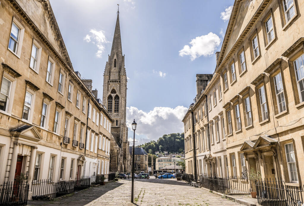 Apartment in Bath, Widcombe - View 4