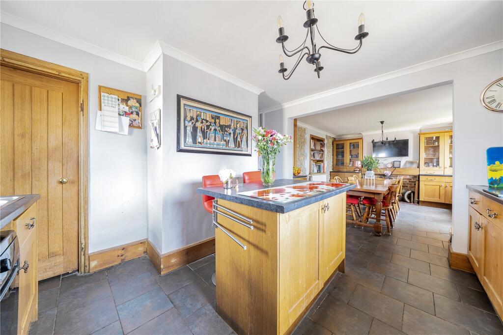 House in Dorchester - View 2