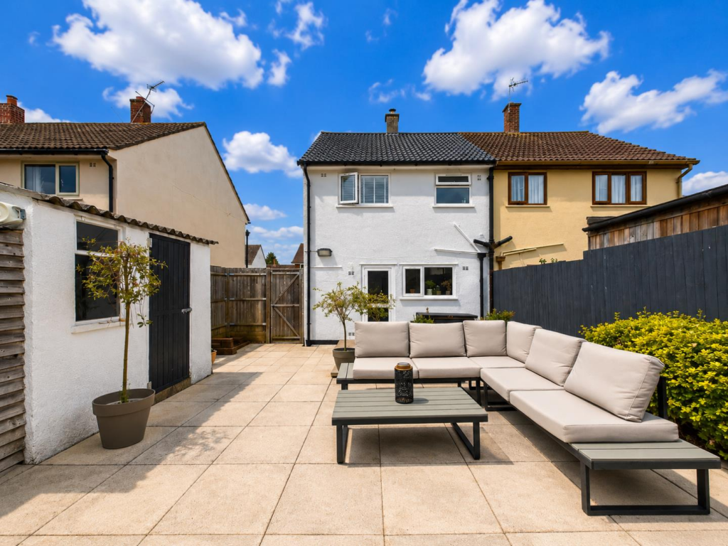 Main image of property: Far Handstones, Bristol