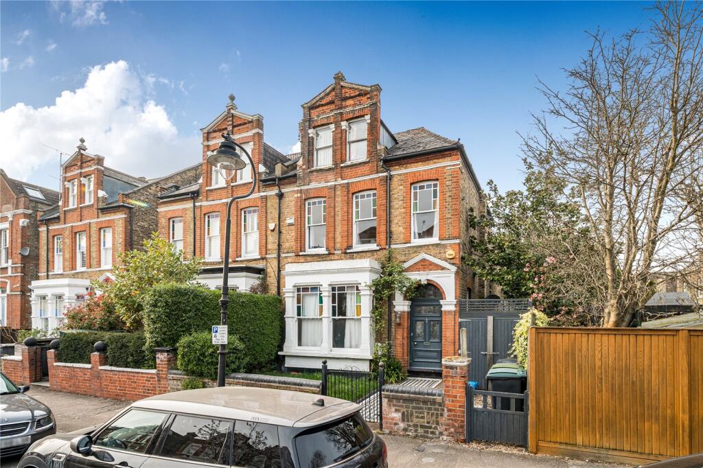 Main image of property: Fairfield Road, London, N8