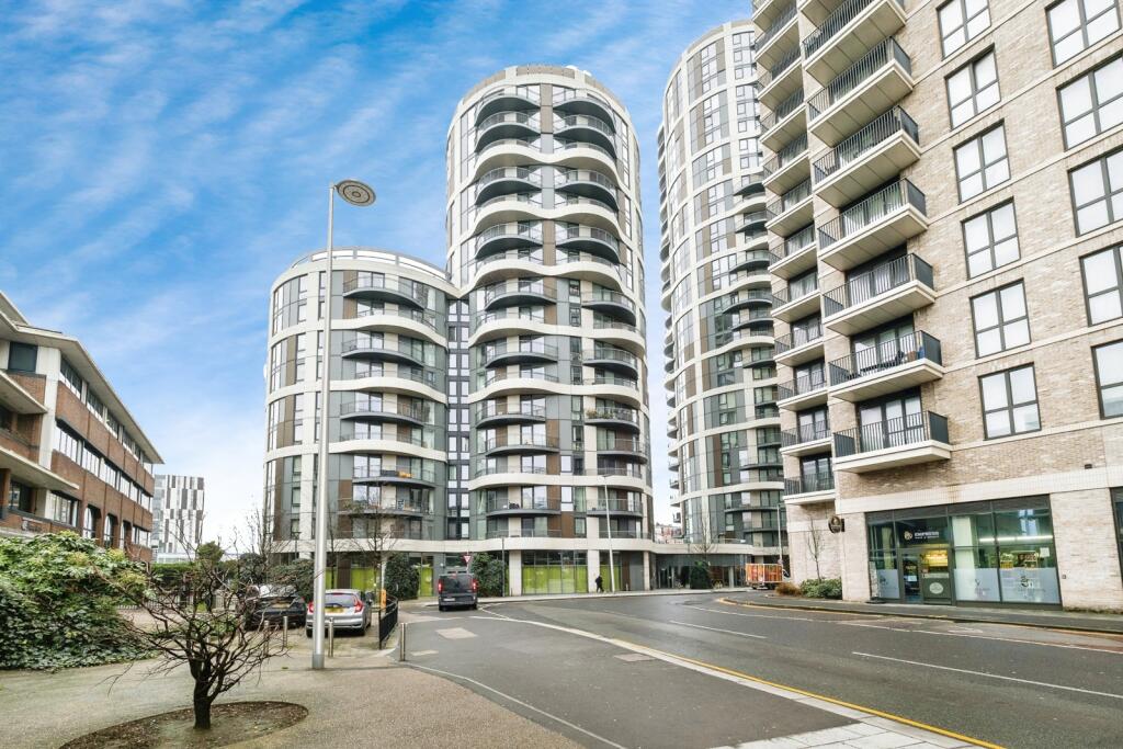 Main image of property: Cambridge Road, Barking, IG11