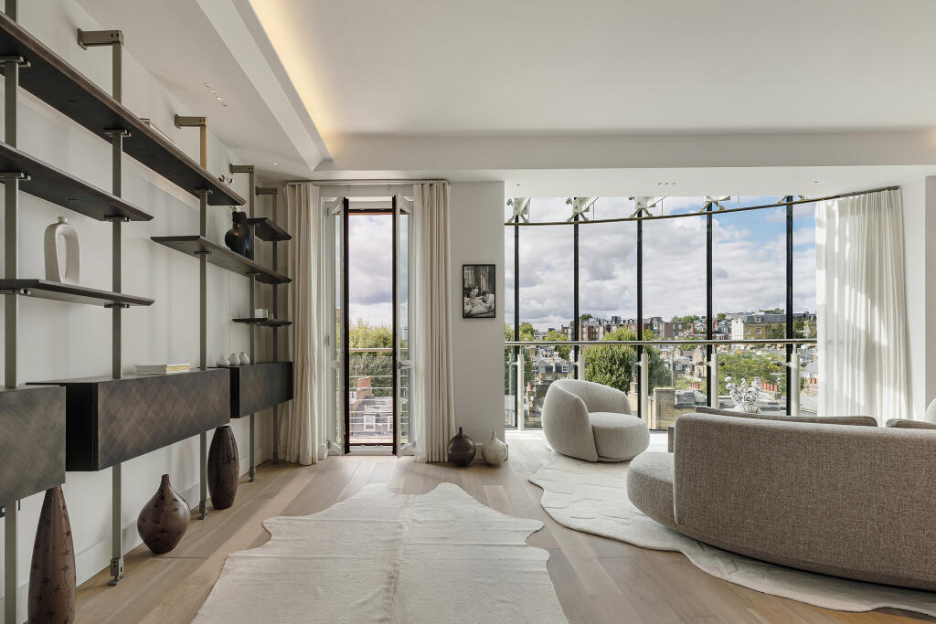 Apartment in London, City of Westminster - View 3