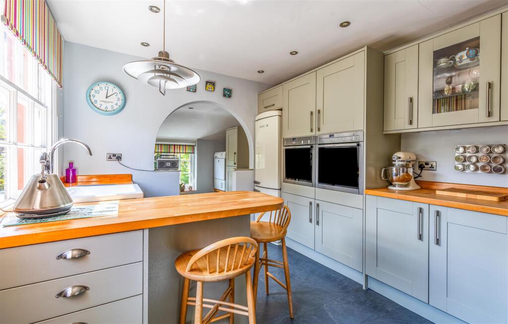 House in Hereford, Tupsley - More