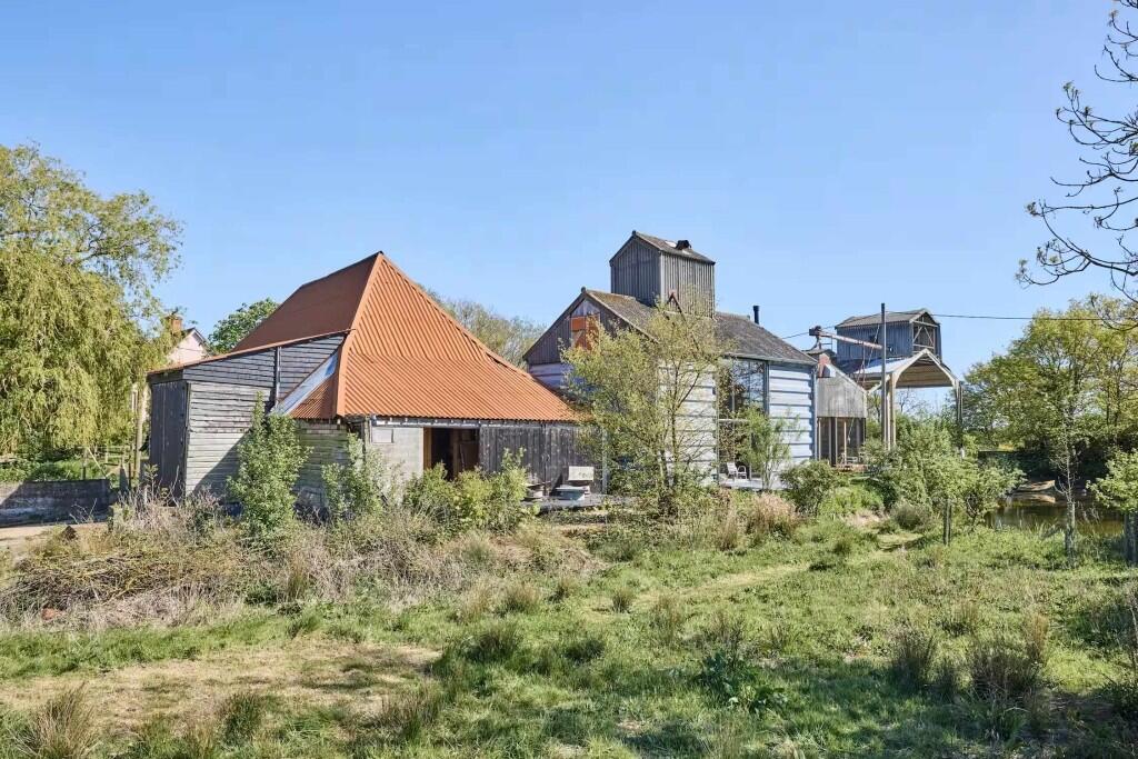 Main image of property: The Drift, Brent Eleigh CO10