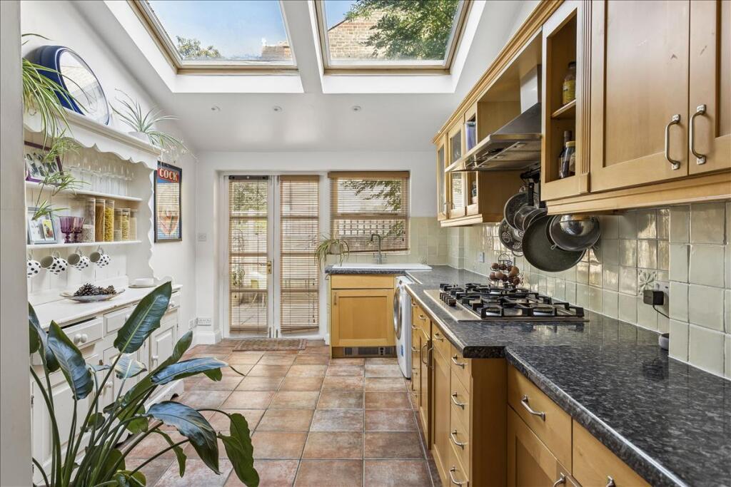 House in London - More