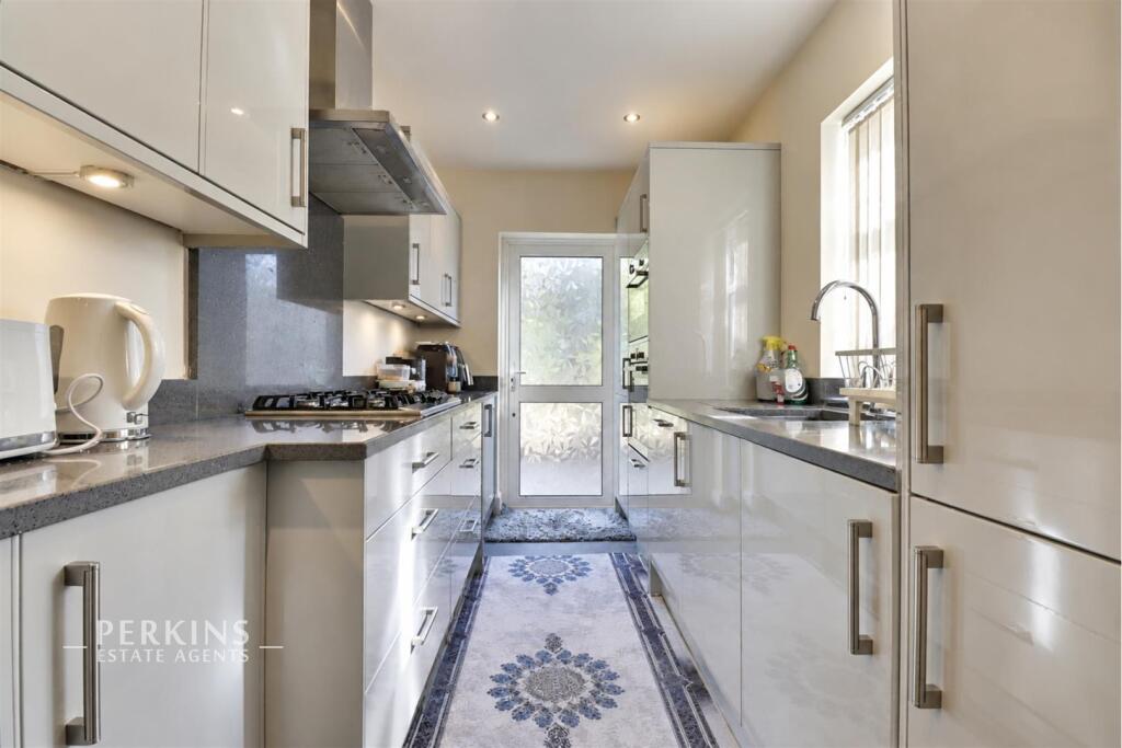 House in Southall - View 3