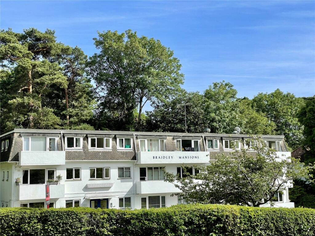 2-bed flat on Braidley Mansions, 43 Braidley Road, Bournemouth, Dorset, BH2, £190,000