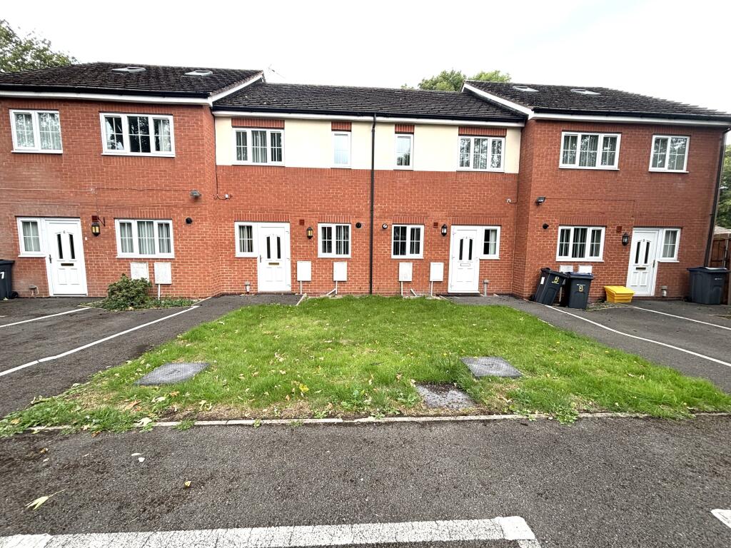 Main image of property: Kings Close, Kings Norton, B30