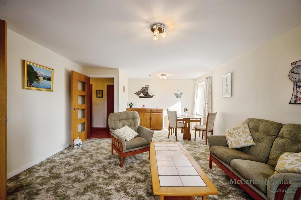 Apartment in Glasgow - View 4