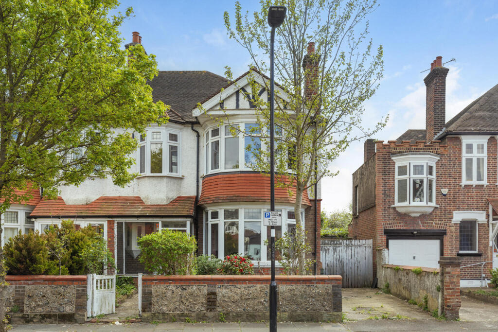 Main image of property: Kingsbridge Avenue, London, W3