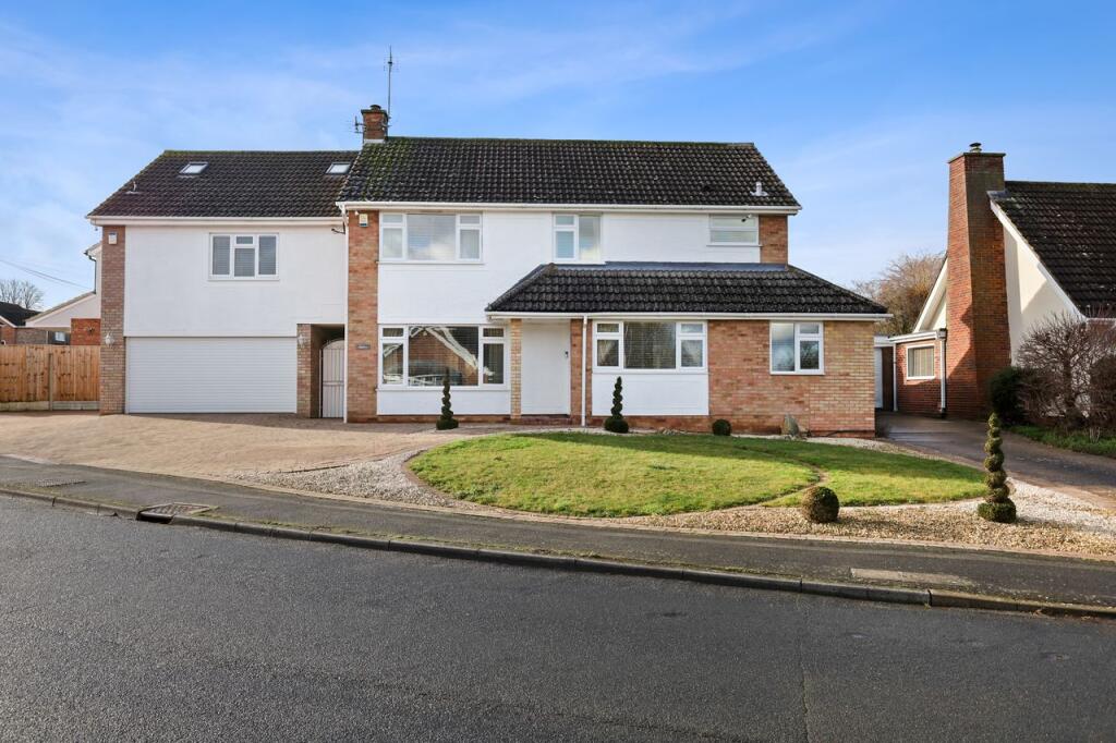 Main image of property: Smiths Field, Rayne, Braintree, CM77