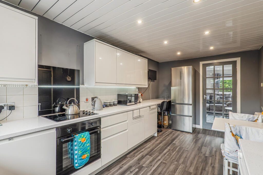 Apartment in Glasgow - More