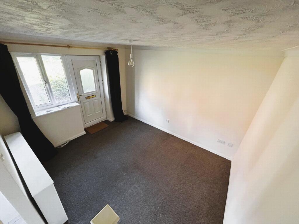 Capel Drive, Orwell Green, IP11 photo 3