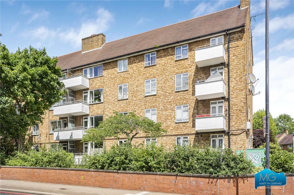 Apartment in London, West Hampstead - View 2