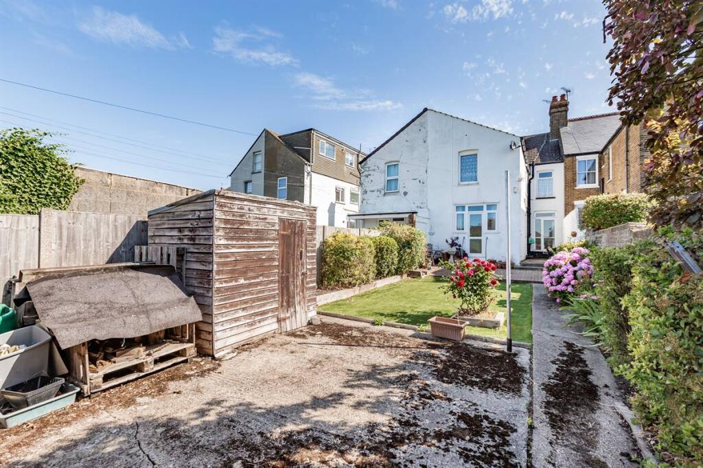Northwood Road, Tankerton, Whitstable photo 3