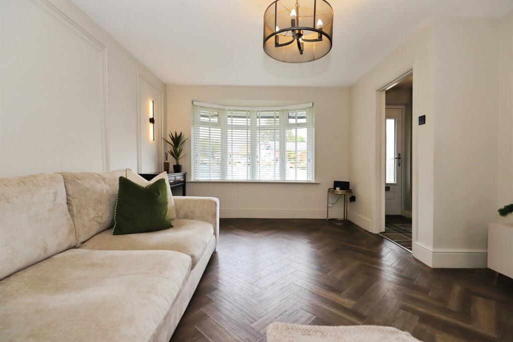 House in Dudley, West Midlands - View 3