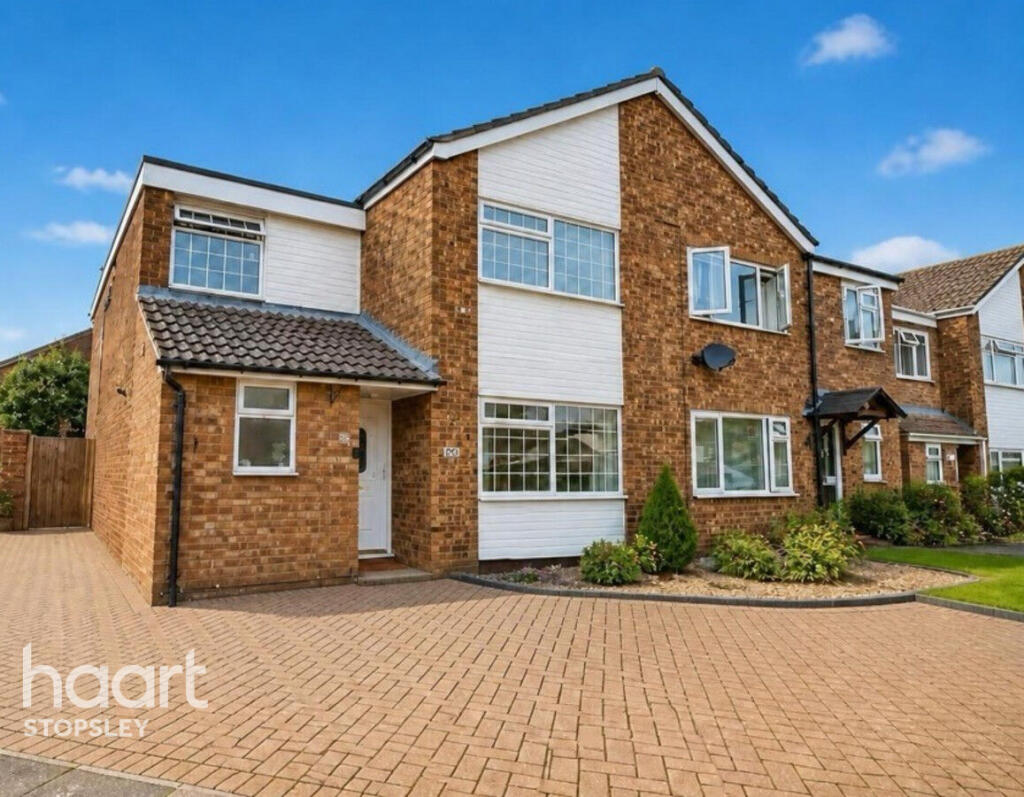 Main image of property: Roedean Close, Luton