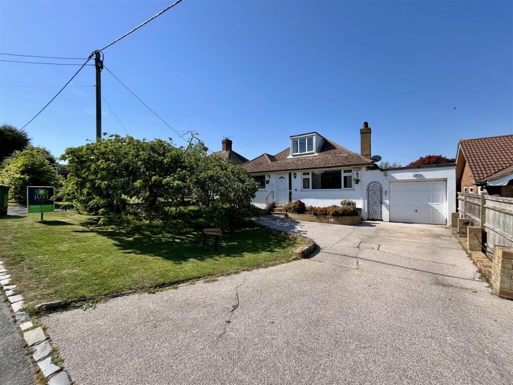 Main image of property: Fyrsway, Fairlight, Hastings