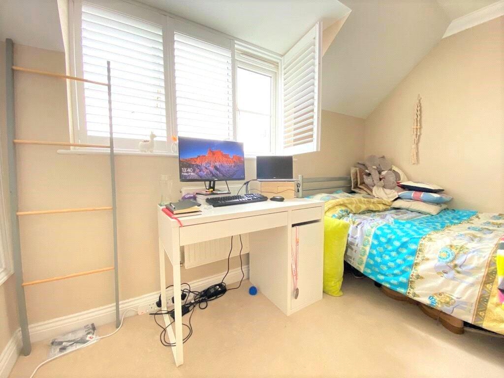 Apartment in Wokingham - View 6