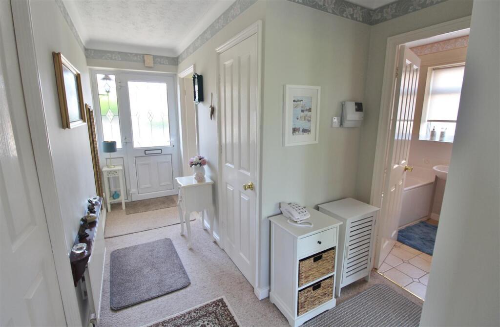 House in South Kesteven, Grantham - View 3