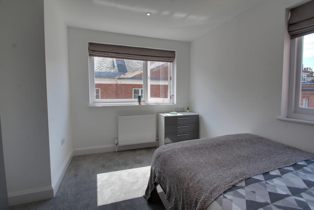 House in Leicester - View 2