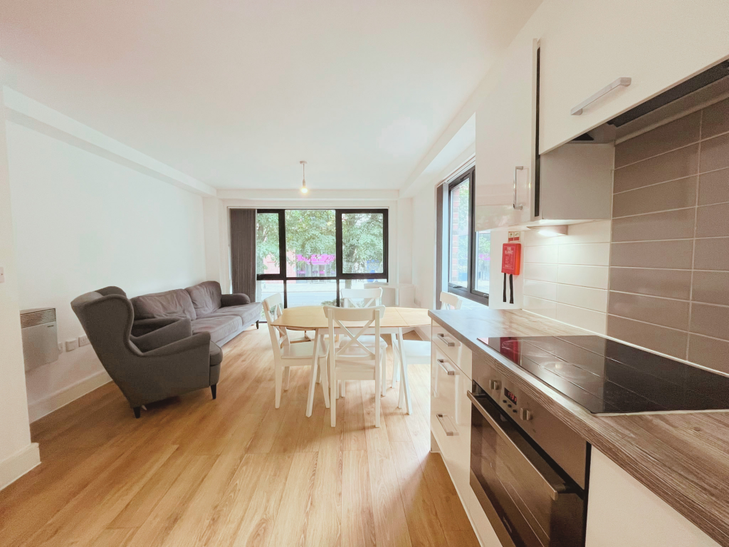 Apartment in Liverpool - View 2