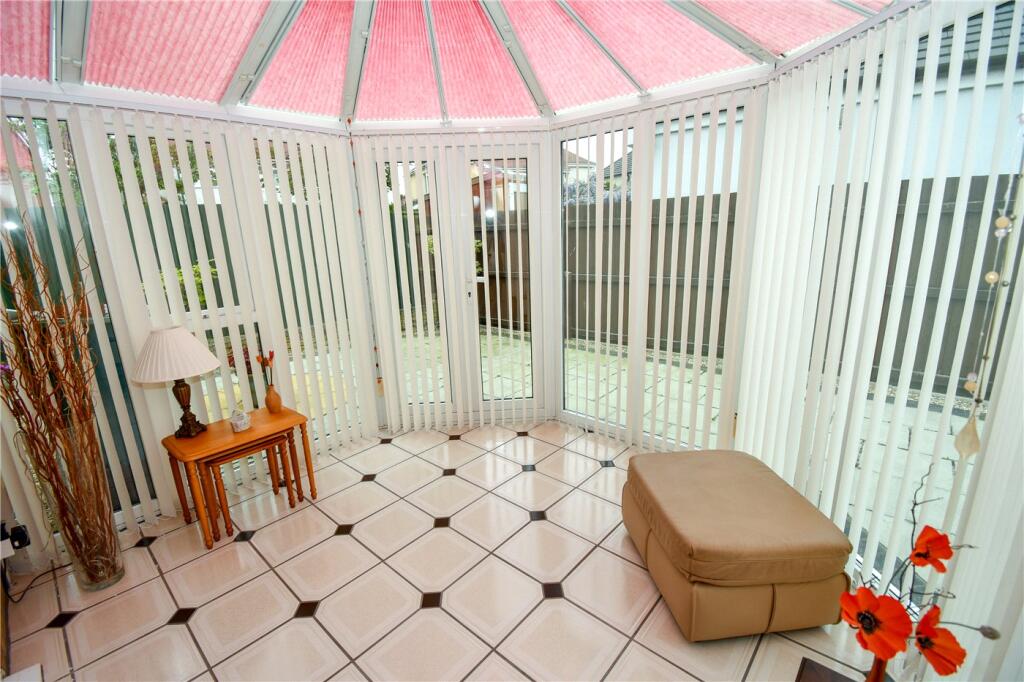 House in Greasby, Liverpool City Region - View 4