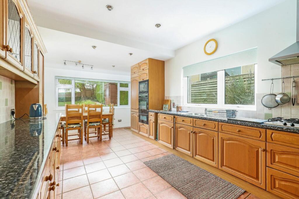Stroud Road, Painswick, Stroud photo 3