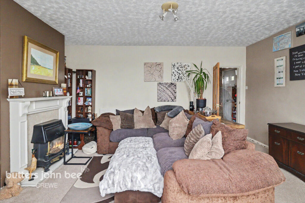 House in Crewe, Coppenhall - View 4