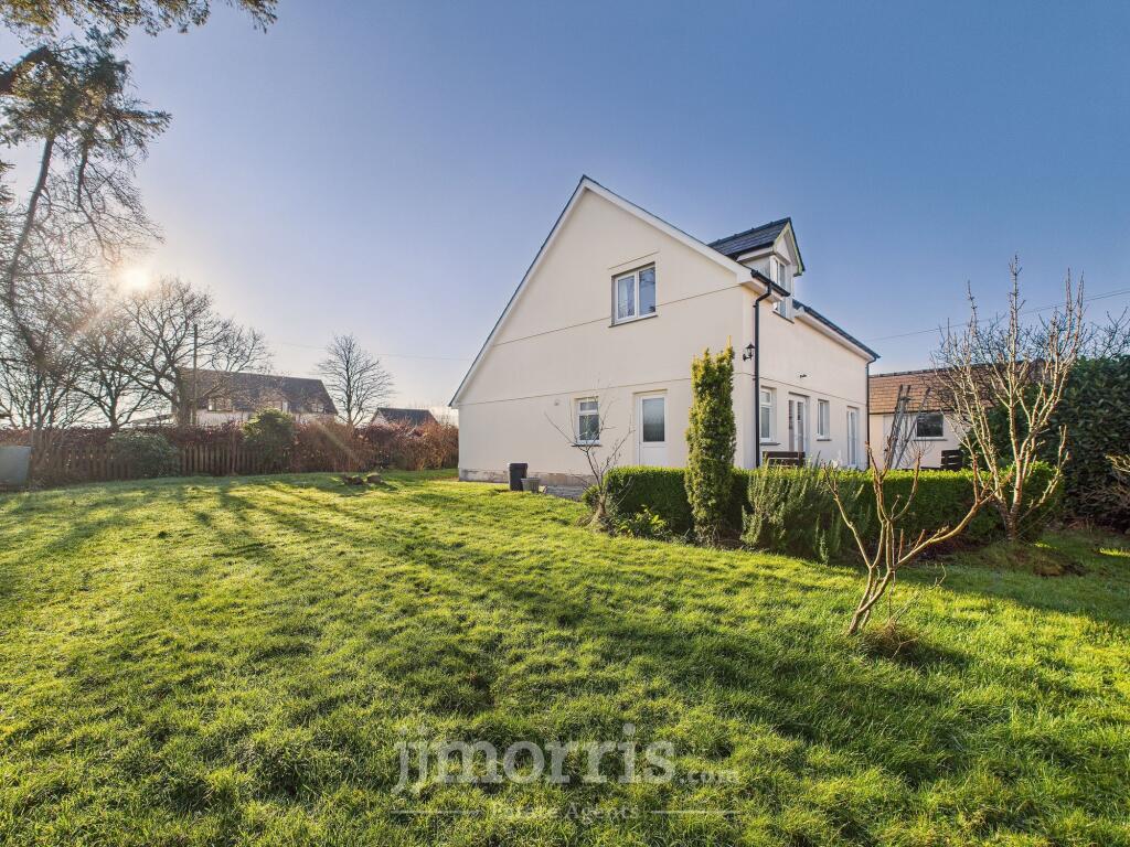 House in Boncath - View 2