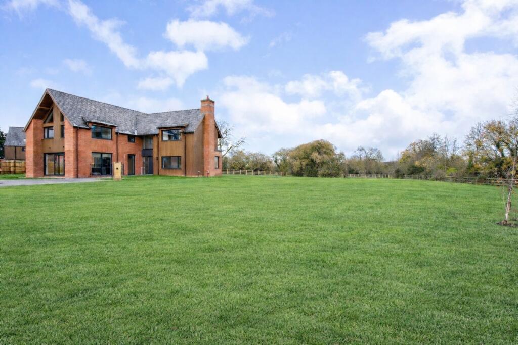 Main image of property: The Close, Clifford Chambers, CV37