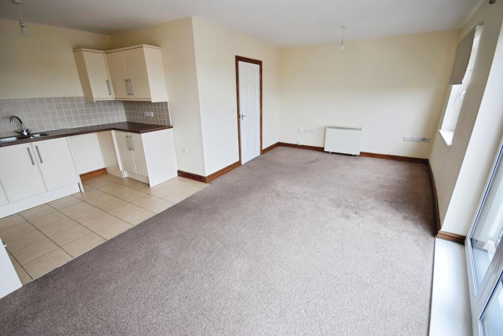 Belton Park Road, Skegness, PE25 photo 3