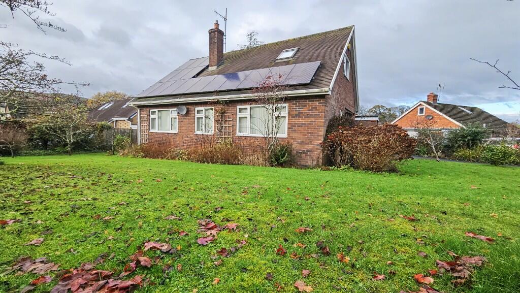 1 Oaks Drive, Church Stretton, Shropshire, SY6 7AY photo 2